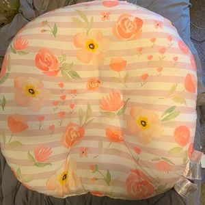 Boppy pillow